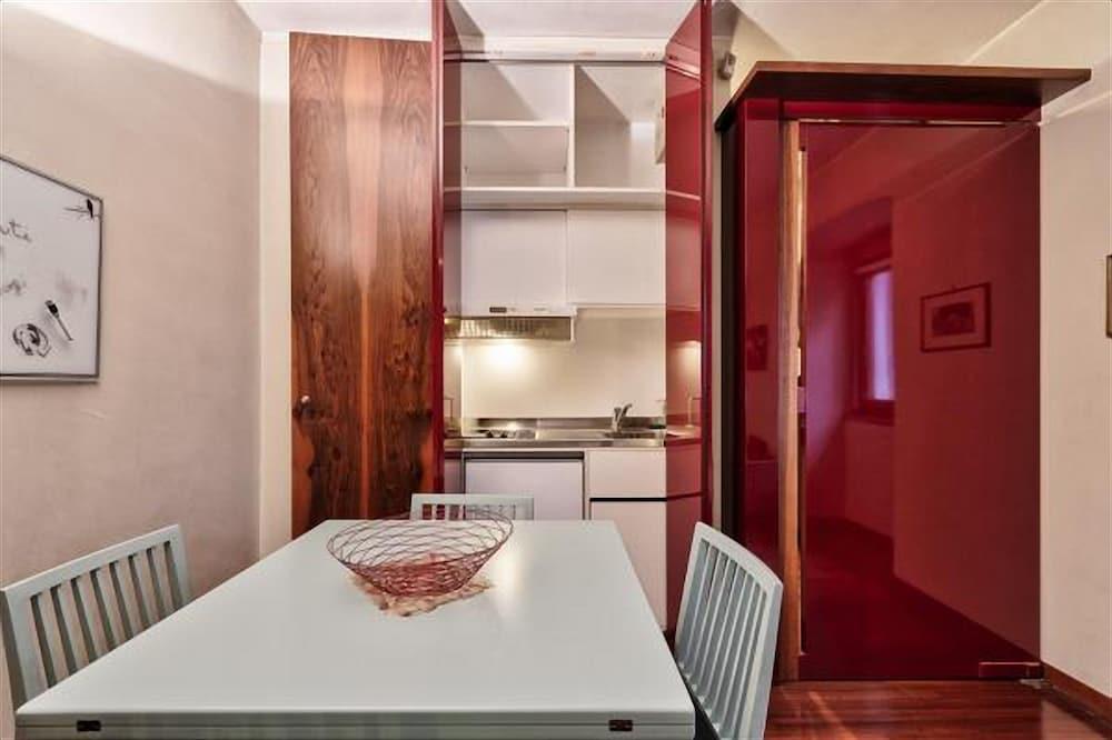 Torino Porta Palatina Cozy Flat - In-Room Dining