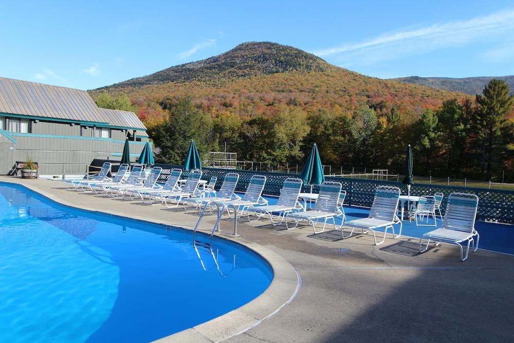 The Village of Loon Mountain - Outdoor Pool