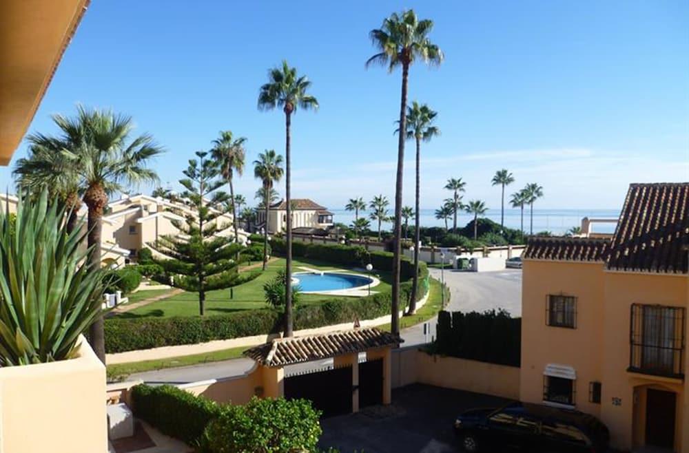Apartamentos Residencial Playa Alicante - Featured Image