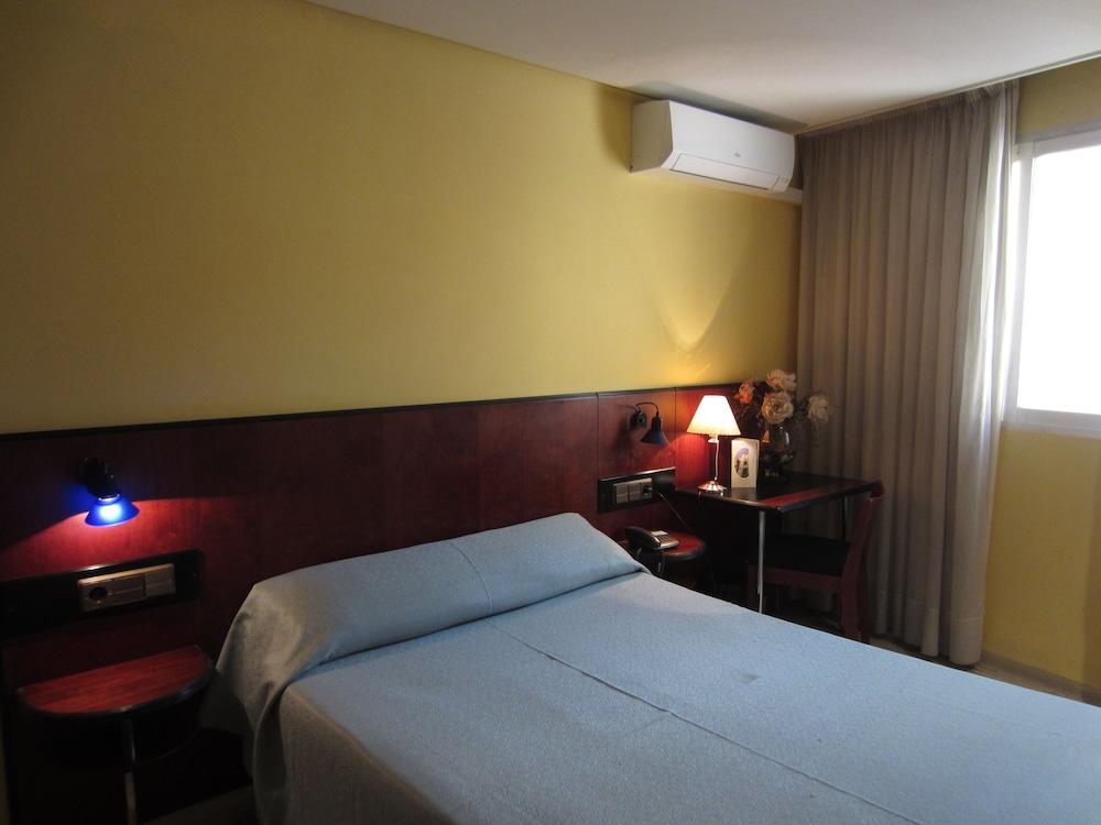 Hotel Bcool Murcia - Room