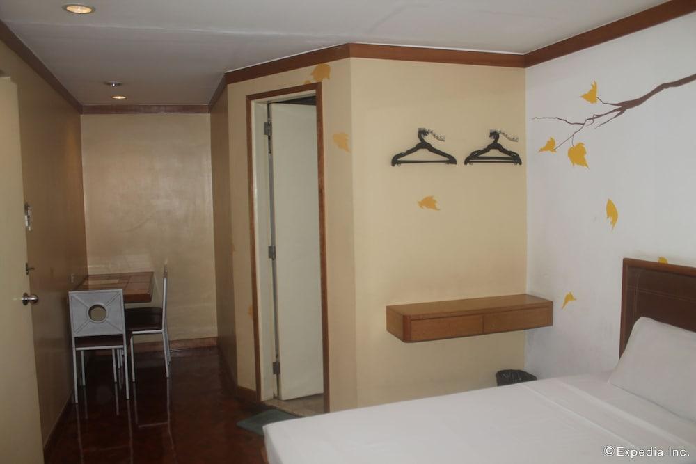 Park Bed and Breakfast Hotel Pasay - Room