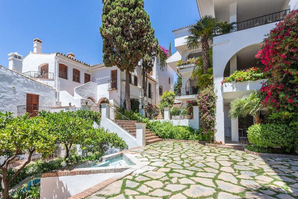 Exclusive Apartment, 200m2, Near Puerto Banus, Señorío de Marbella - Exterior