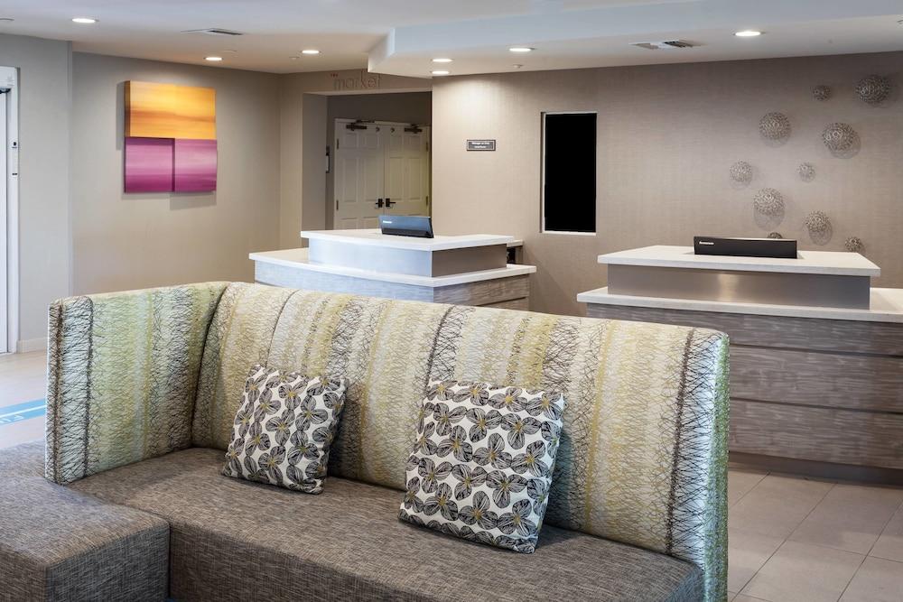 Residence Inn By Marriott Las Vegas/Green Valley - Lobby Lounge