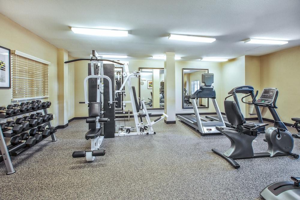 Candlewood Suites Indianapolis Airport, an IHG Hotel - Fitness Facility