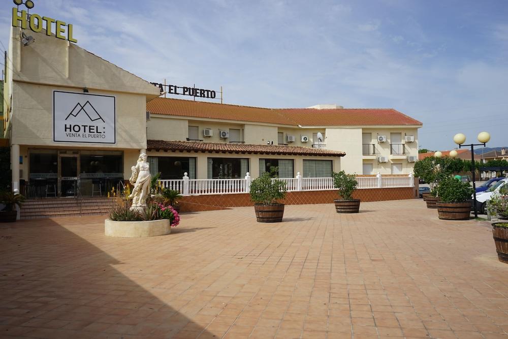 Hotel Venta el Puerto - Featured Image