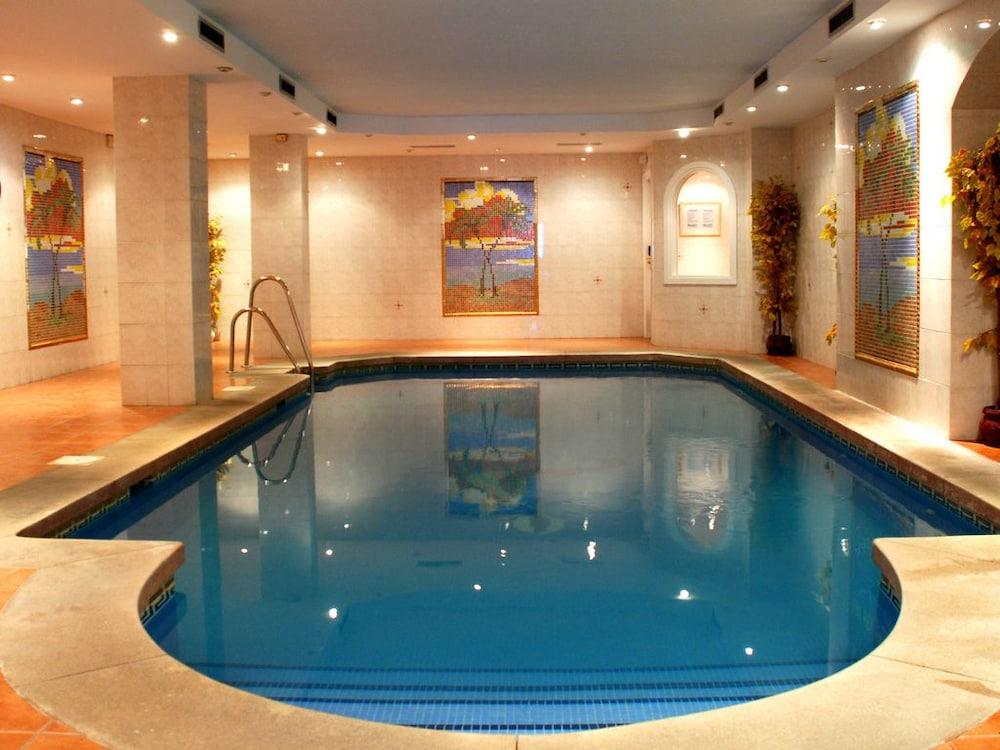 Playa Real - Indoor Pool