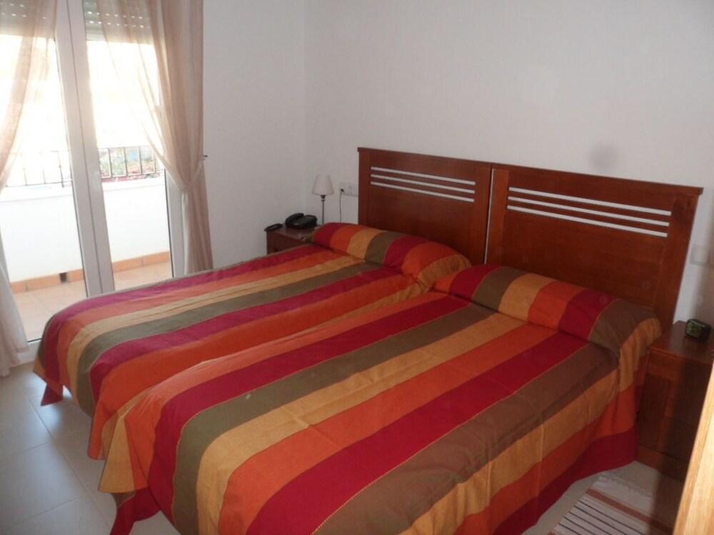 Hacienda Riquelme Apartments - Room