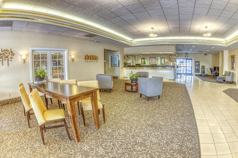 Salt Lake Plaza Hotel SureStay Collection by Best Western - Lobby