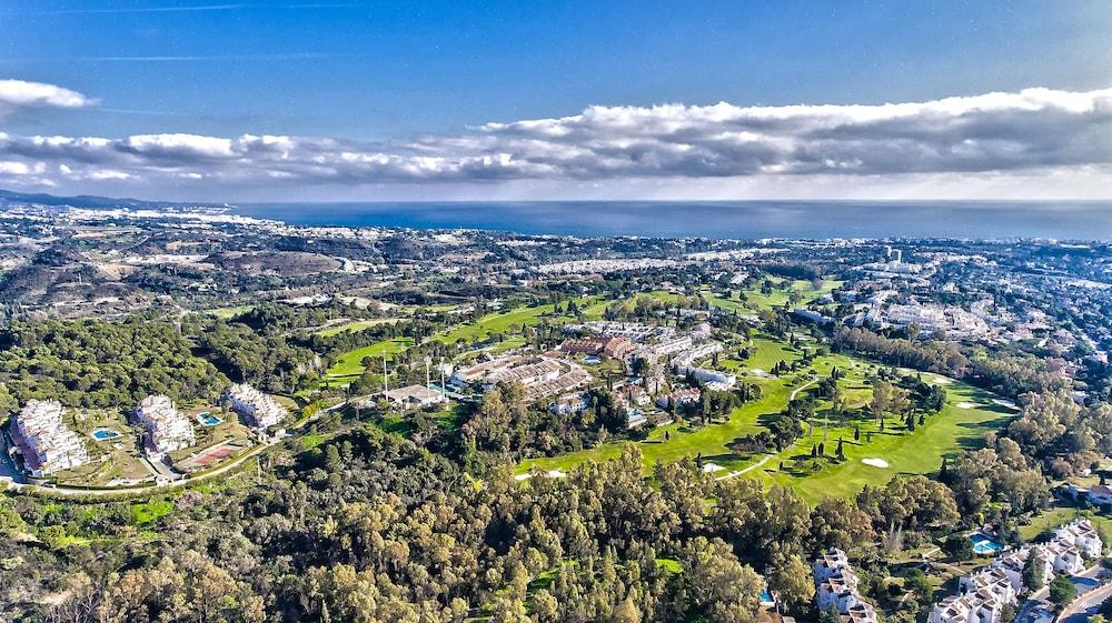 SDG-Cozy flat close to golf and beach - Aerial View