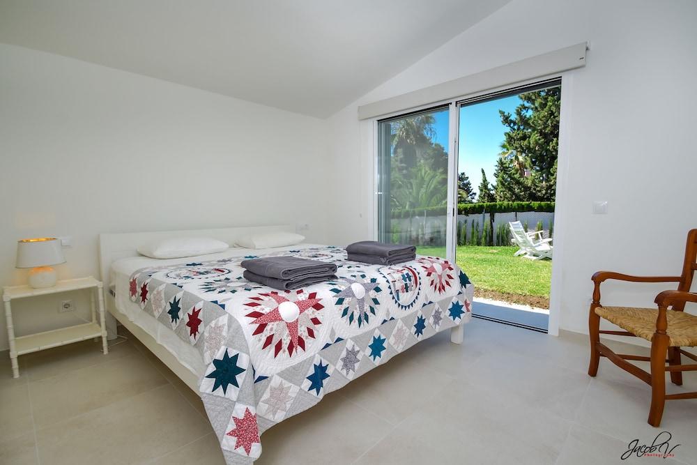 Great Villa Near Beach & Marbella - Room