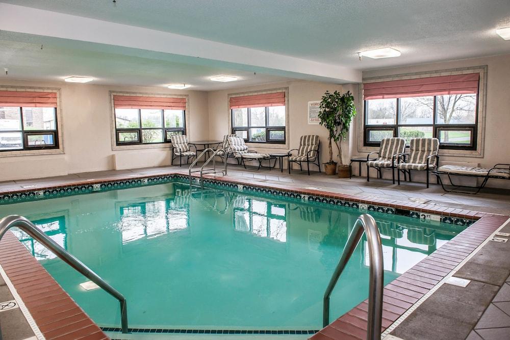 Comfort Inn Indianapolis South I-65 - Indoor Pool