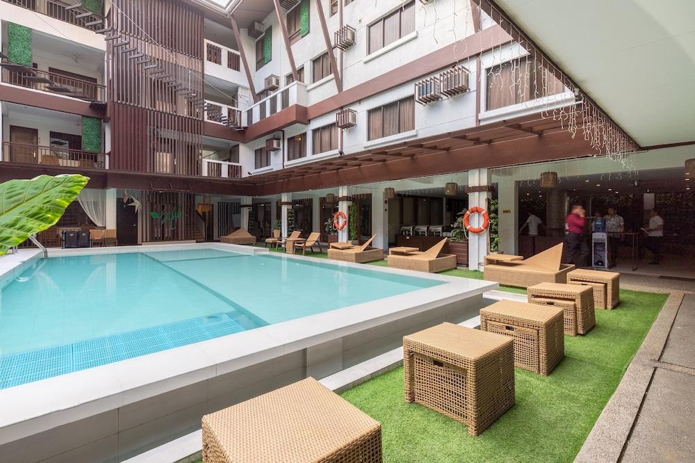 Selah Garden Hotel Manila - Pool