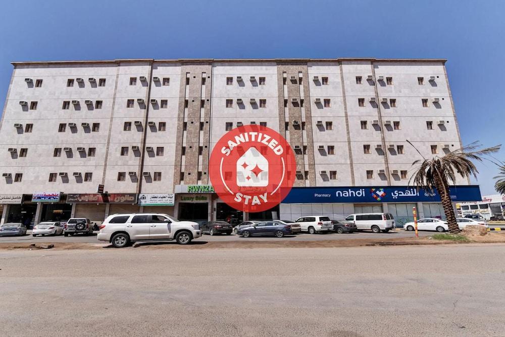 OYO 404 Rwnza Hotel Apartments - Featured Image