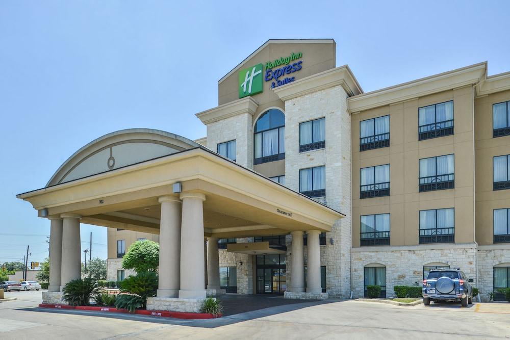 Holiday Inn Express & Suites San Antonio NW - Medical Area, an IHG Hotel - Exterior