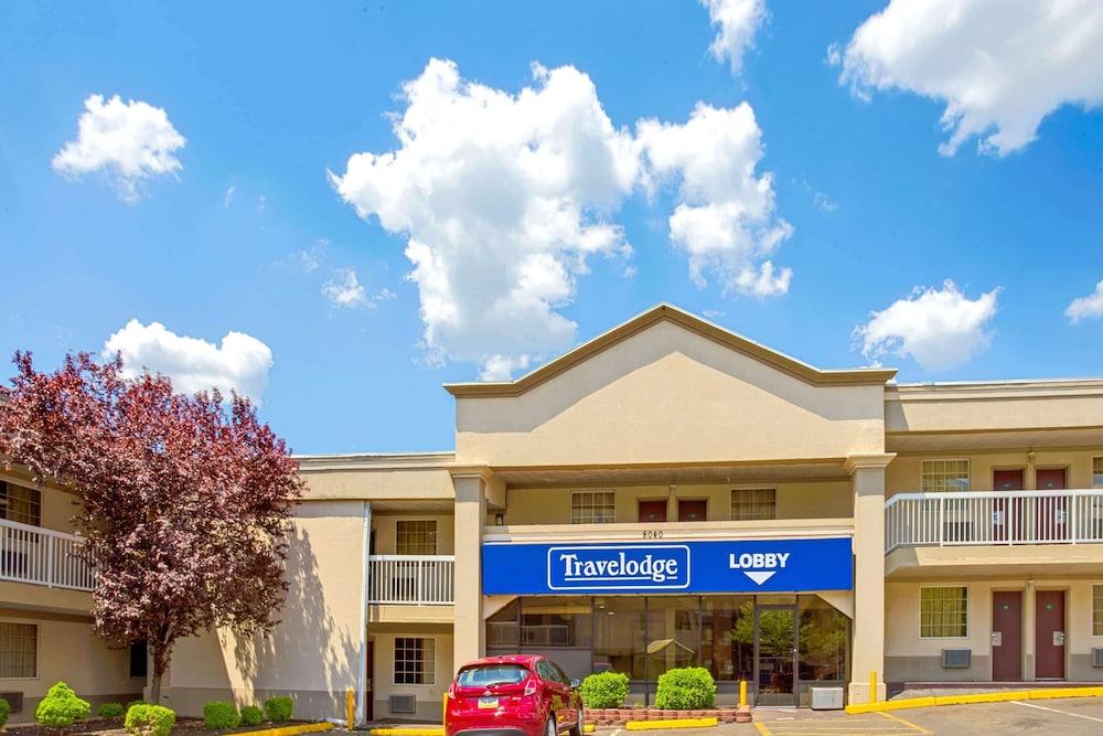 Travelodge by Wyndham Silver Spring - Featured Image