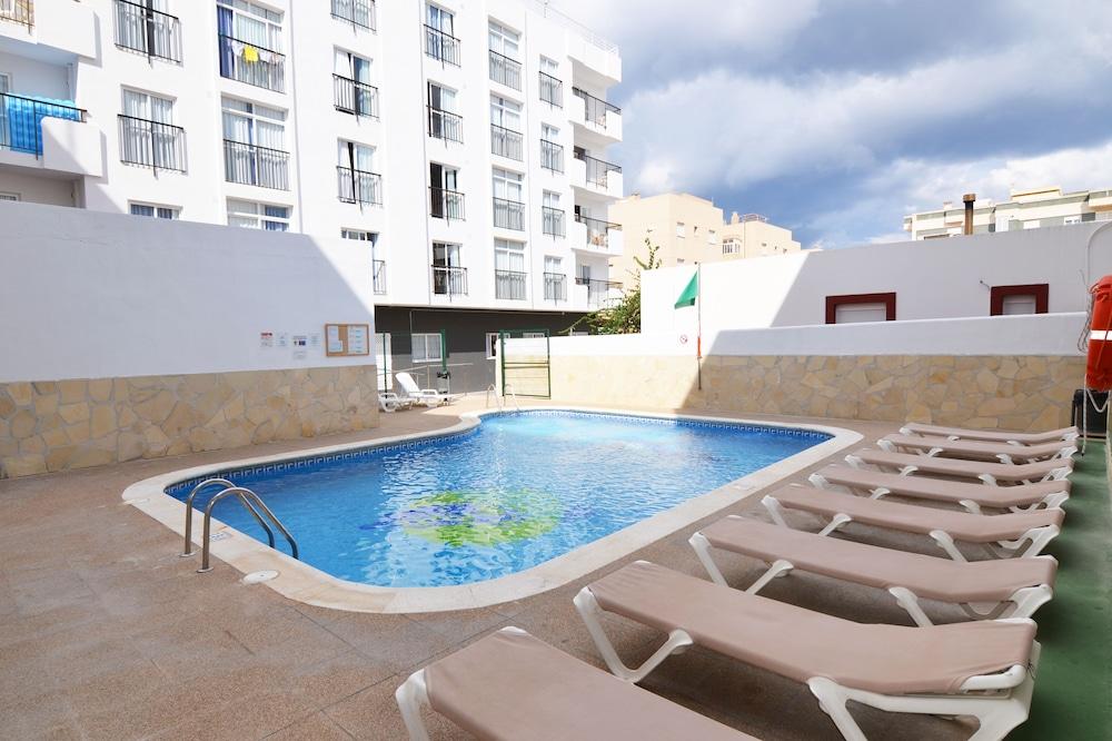 Vibra Calima Apartamentos - Adults Only - Featured Image