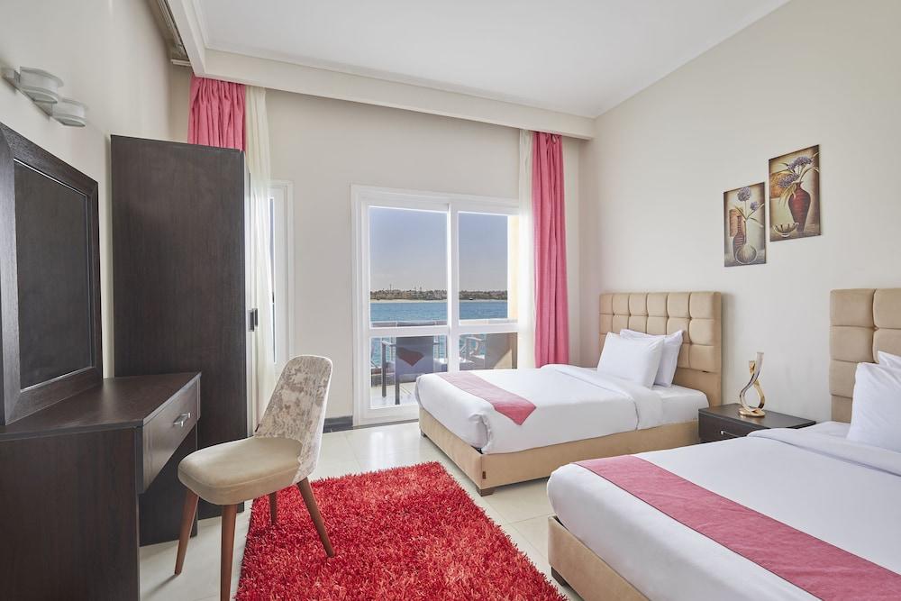 Golden Ocean Marina Hotel - Room