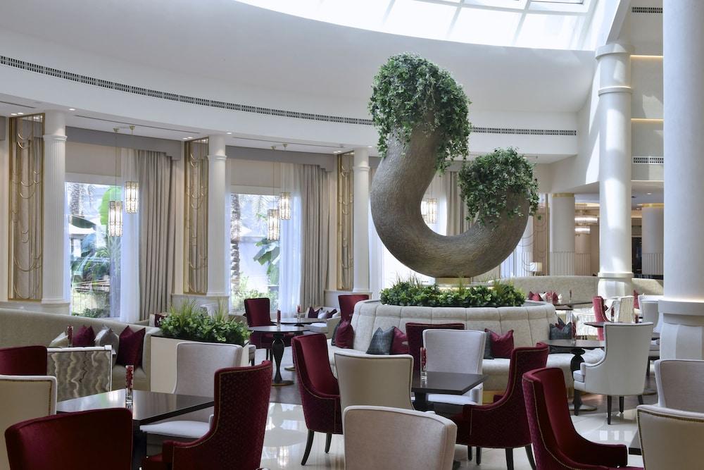 Mövenpick Hotel Bahrain - Lobby Lounge