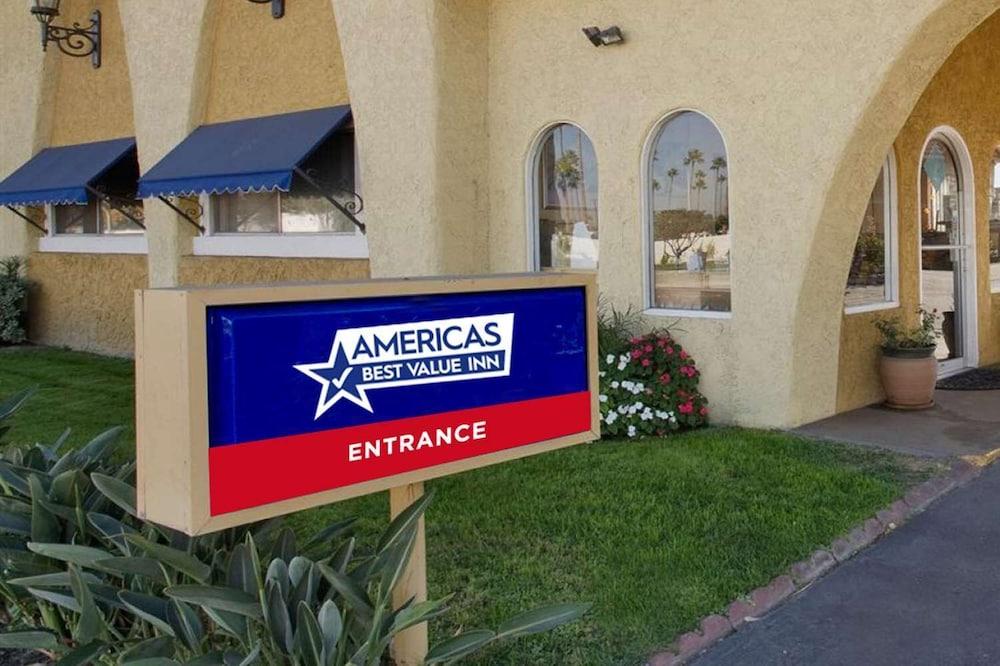 Americas Best Value Inn San Antonio Windcrest - Featured Image