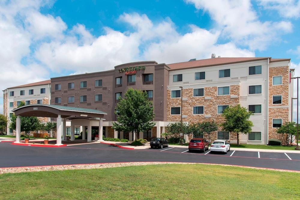 Courtyard by Marriott San Antonio North/Stone Oak at Legacy - Featured Image