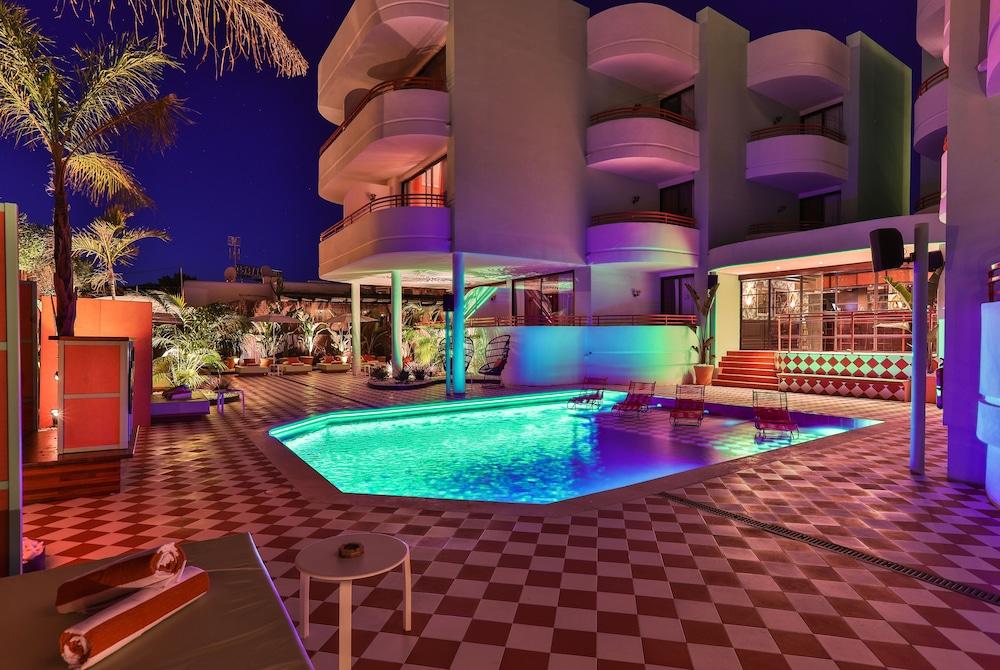 Cubanito Ibiza - Outdoor Pool