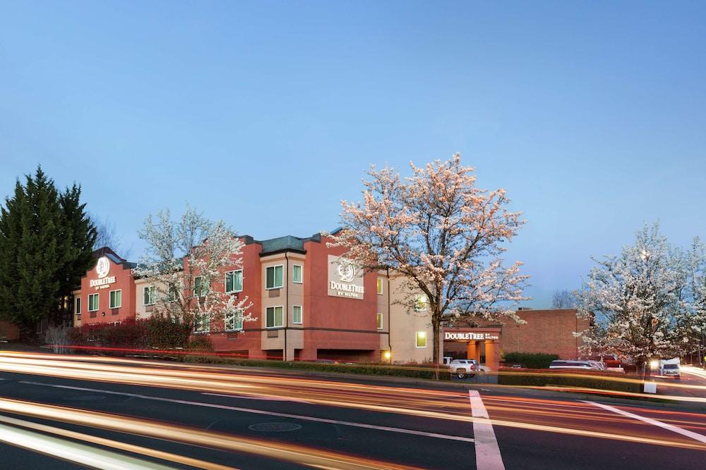 DoubleTree by Hilton Portland - Tigard - Featured Image