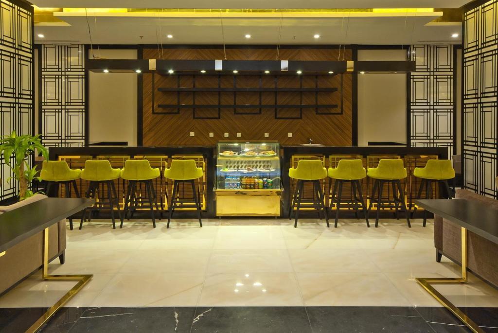 Ramada Zad Al Qasr Hotel - sample desc