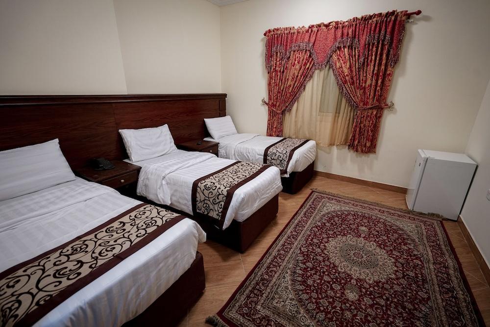 Qasr Alazzizia Hotel - Room