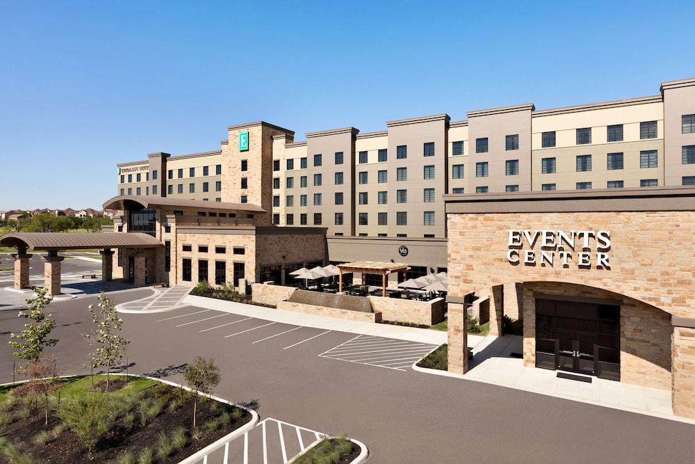 Embassy Suites by Hilton San Antonio Brooks Hotel & Spa - Featured Image