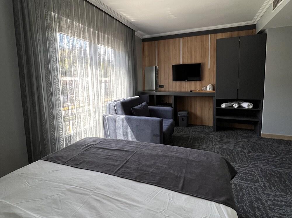 Fengo Hotel - Room