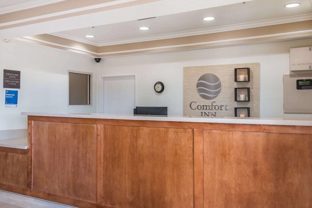 Comfort Inn near Frost Bank Center - Lobby