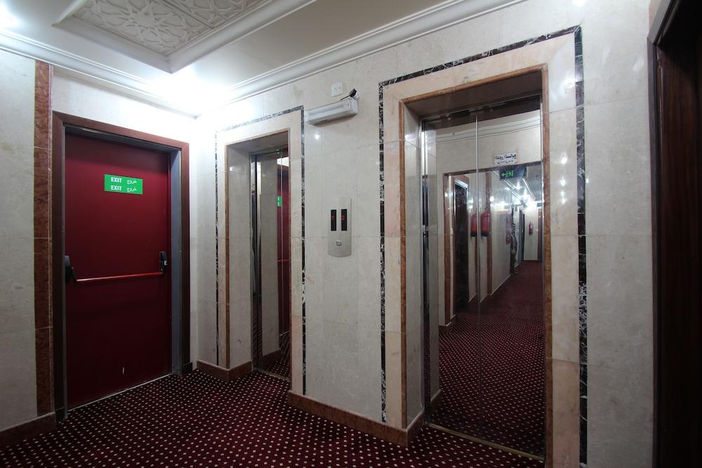 Maqased Al Khair Hotel - Interior Detail
