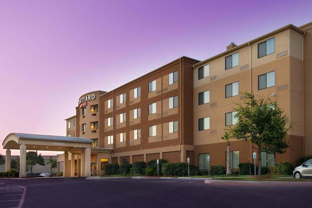 Courtyard by Marriott San Antonio SeaWorld/Lackland - Featured Image