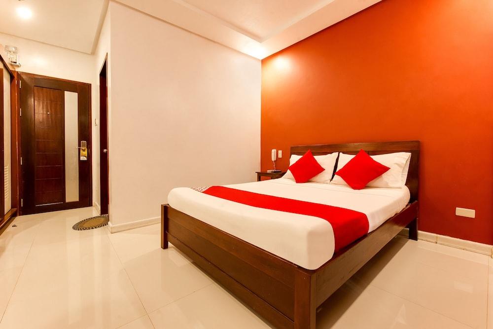 Royale Parc Hotel Puerto Princesa Palawan - Room