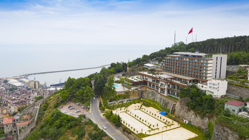 Radisson Blu Hotel Trabzon - Exterior
