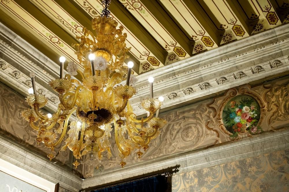 Palazzo Venart Luxury Hotel - Interior Detail