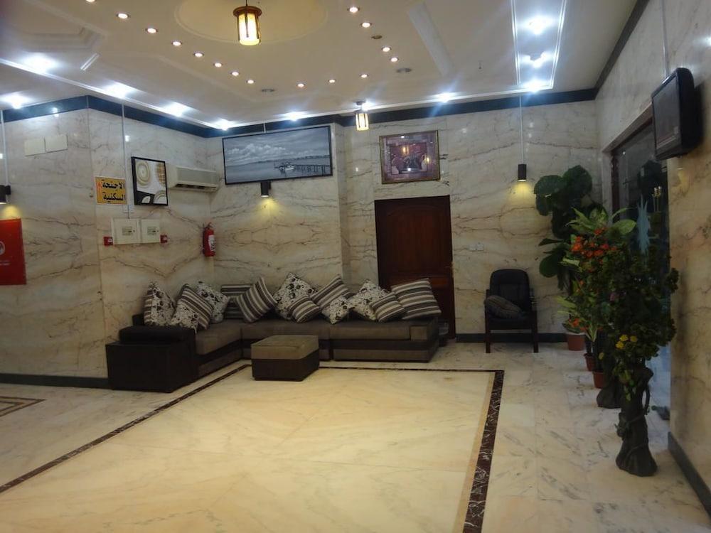 Diyafat Al Haramain - Lobby Sitting Area