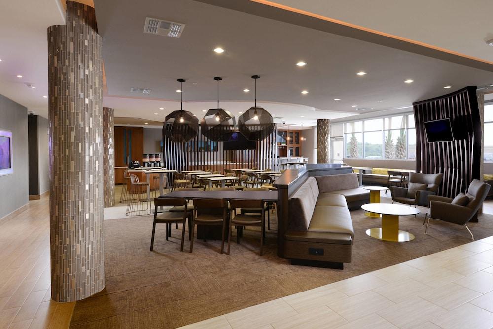 SpringHill Suites by Marriott San Antonio NW at The Rim - Lobby