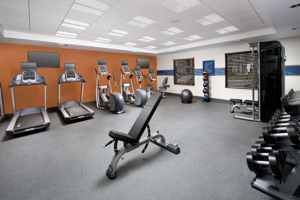 Hampton Inn & Suites San Antonio Lackland AFB SeaWorld - Fitness Facility