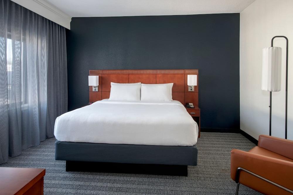 Courtyard by Marriott Silver Spring North/White Oak - Featured Image