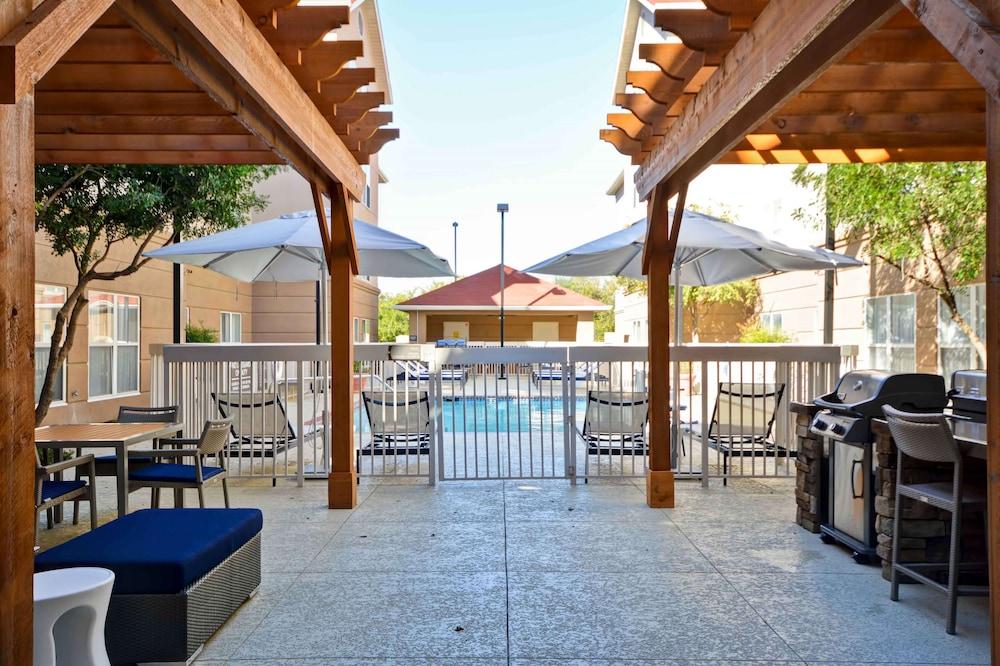 Homewood Suites by Hilton San Antonio Northwest - Pool