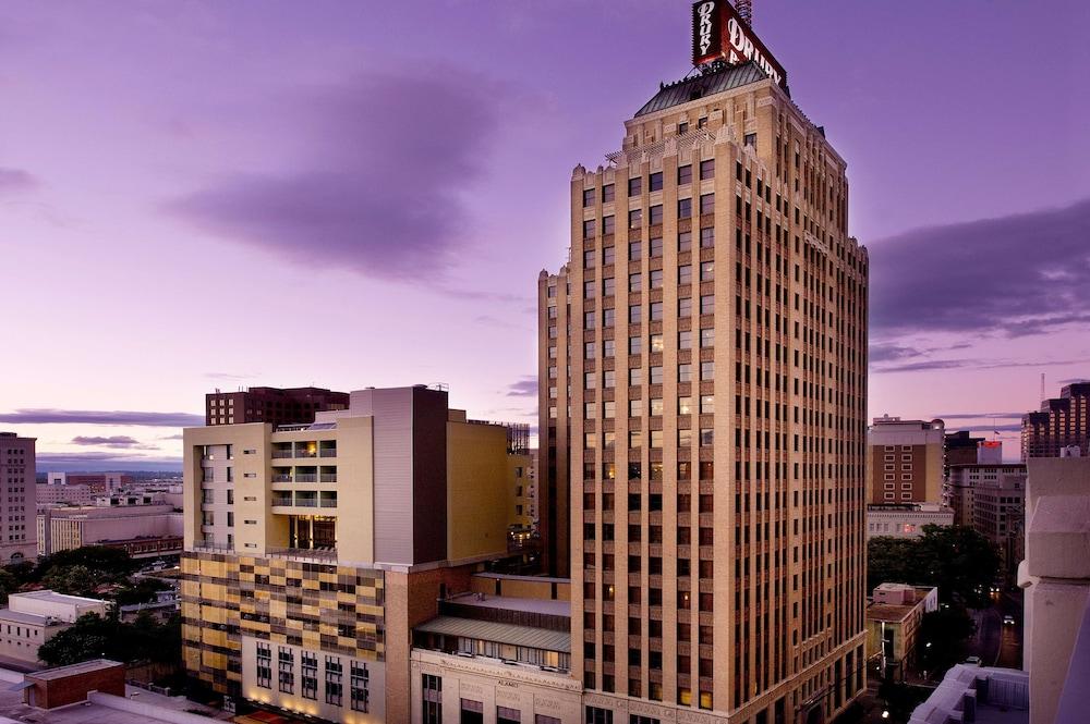 Drury Plaza Hotel San Antonio Riverwalk - Featured Image