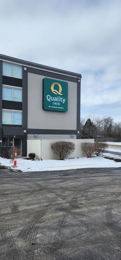 Quality Inn Dayton Airport - Exterior