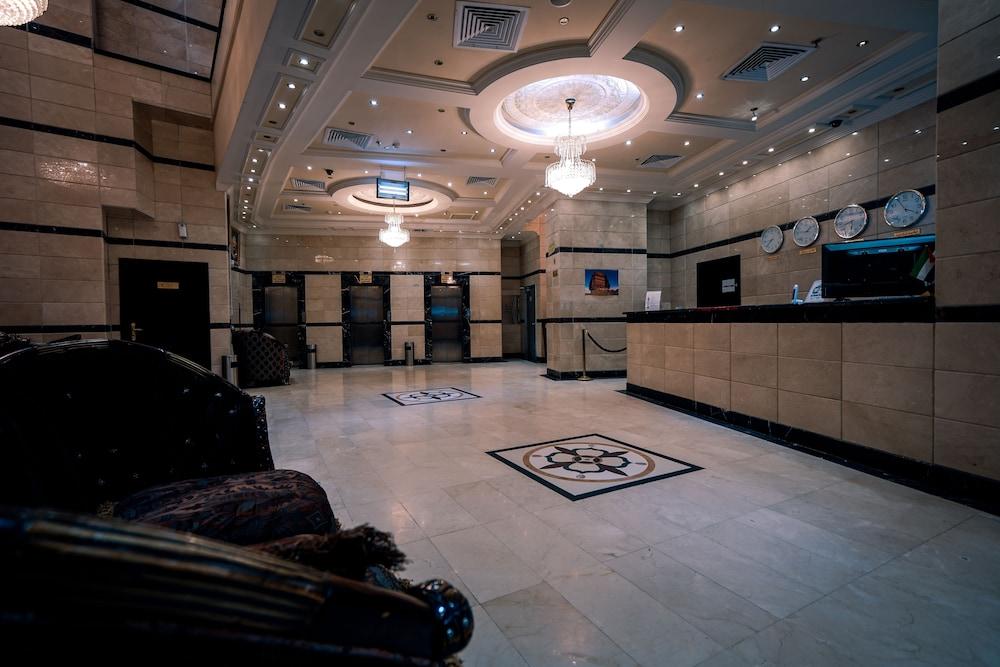Qasr Ajyad Alsad Hotel - Interior Entrance