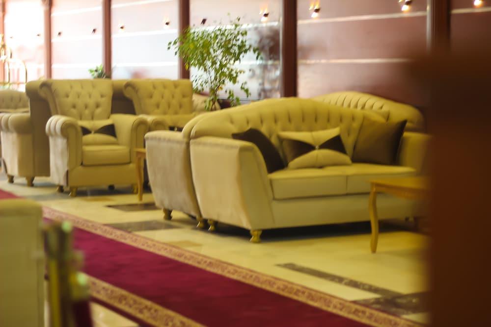 Al Refa Al Aziziyah Hotel - Reception