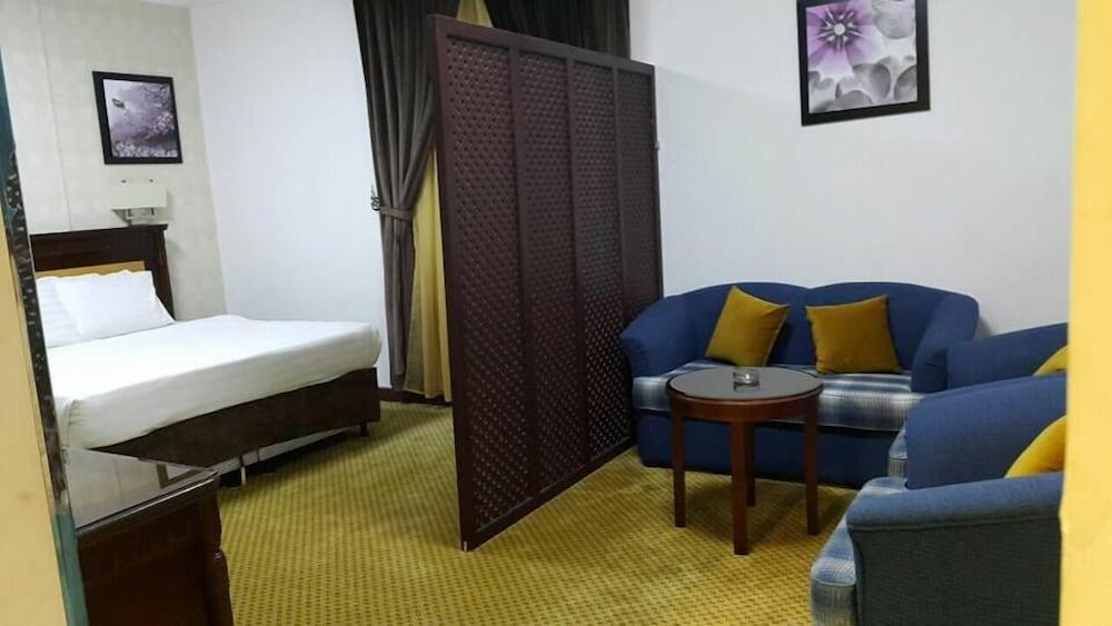 Olayan Plaza Hotel - Room
