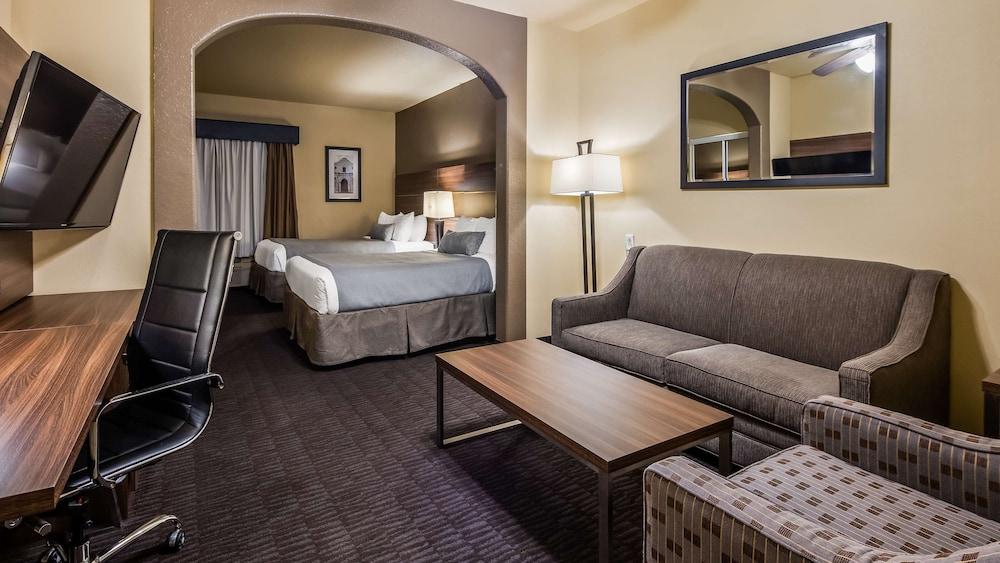 Best Western Plus Hill Country Suites - Room