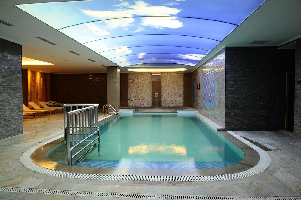 Ramada By Wyndham Bursa Çekirge Thermal & Spa - Indoor Pool