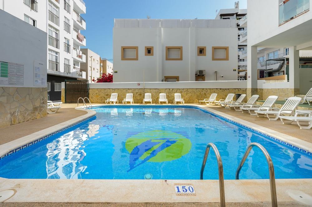 Vibra Calima Apartamentos - Adults Only - Pool