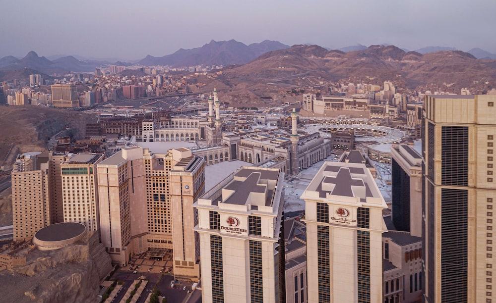 DoubleTree by Hilton Makkah Jabal Omar - Exterior